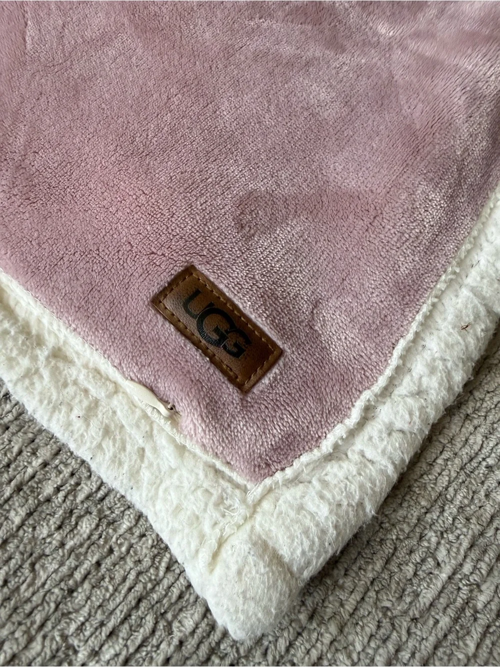 UGG Pink Plush Sherpa Baby‎ Blanket Lovey Security Blanket
